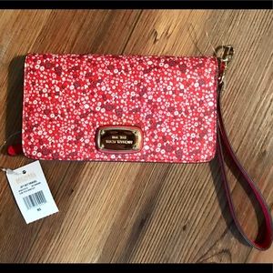 Michael Kors Jet Set Travel Wallet